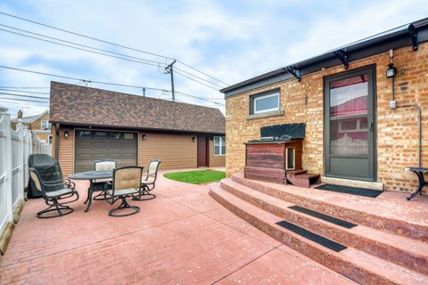 Tiny photo for Chicago, IL 60655 (MLS # 12600964)