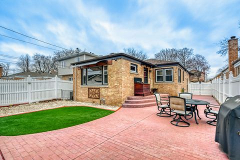 Tiny photo for Chicago, IL 60655 (MLS # 12600964)