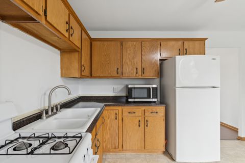 Tiny photo for 506 Kenyon Avenue, Romeoville, IL 60446 (MLS # 12600301)