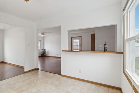 Tiny photo for 506 Kenyon Avenue, Romeoville, IL 60446 (MLS # 12600301)