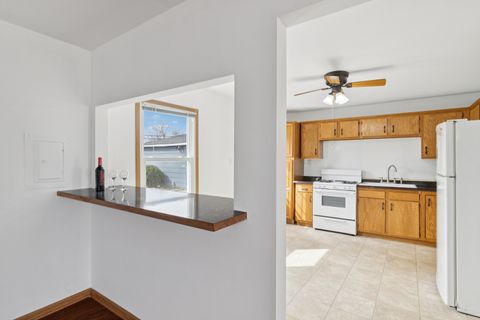 Tiny photo for 506 Kenyon Avenue, Romeoville, IL 60446 (MLS # 12600301)