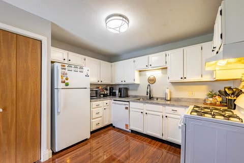 Tiny photo for 1083 Kane Street #1083, South Elgin, IL 60177 (MLS # 12672230)