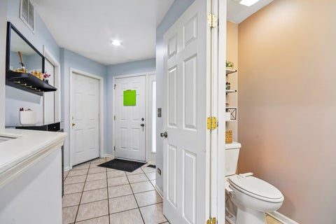 Tiny photo for 418 Lakeview Circle, Bolingbrook, IL 60440 (MLS # 12733721)