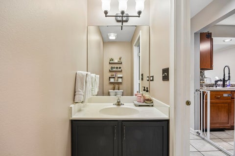 Tiny photo for 418 Lakeview Circle, Bolingbrook, IL 60440 (MLS # 12733721)
