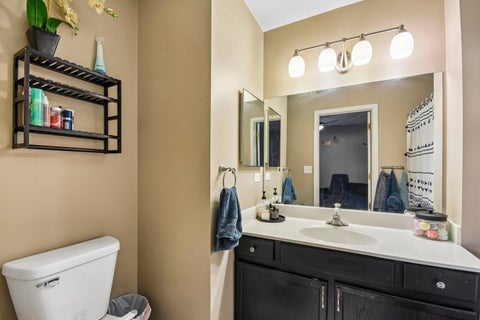 Tiny photo for 418 Lakeview Circle, Bolingbrook, IL 60440 (MLS # 12733721)