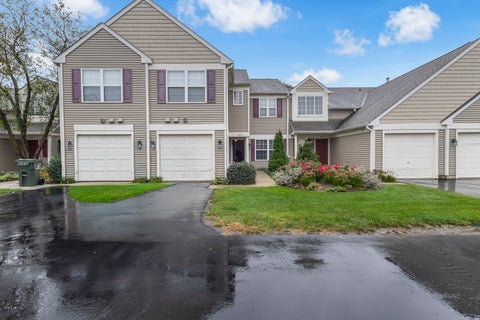 Photo of 2219 Waterleaf Court #102, Naperville, IL 60564 (MLS # 12774551)