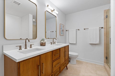 Tiny photo for 250 E Pearson Street #1002, Chicago, IL 60611 (MLS # 12764996)