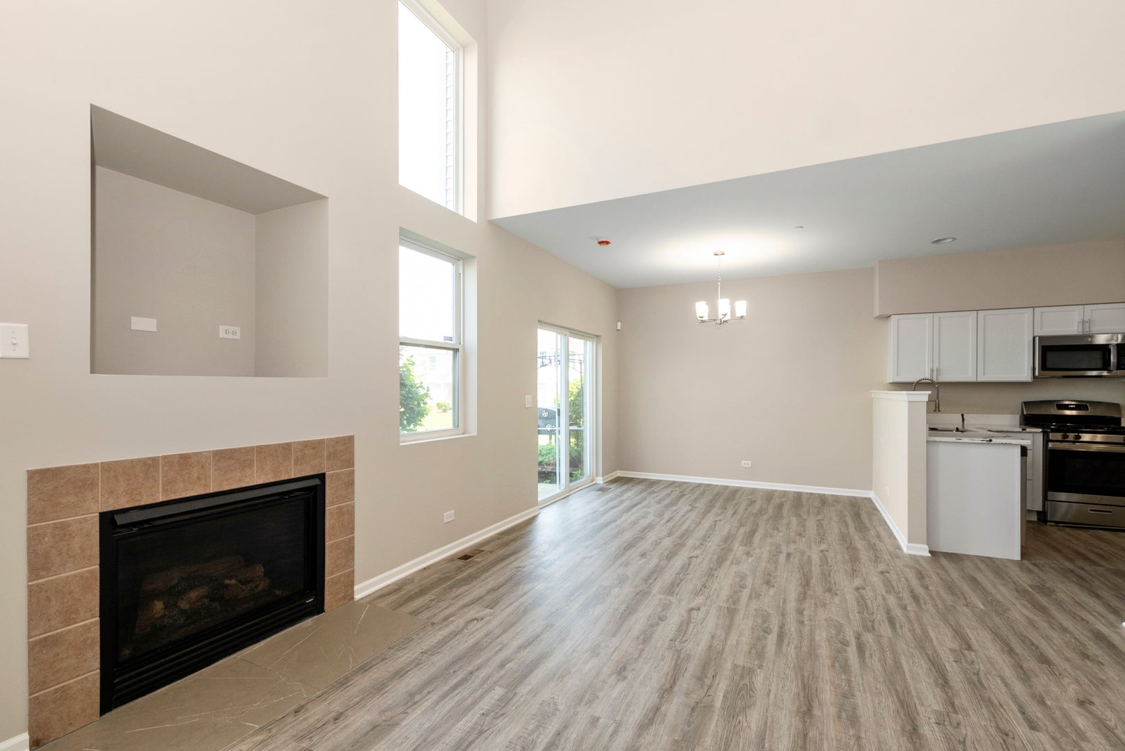6512 Blue Sky Lane 3