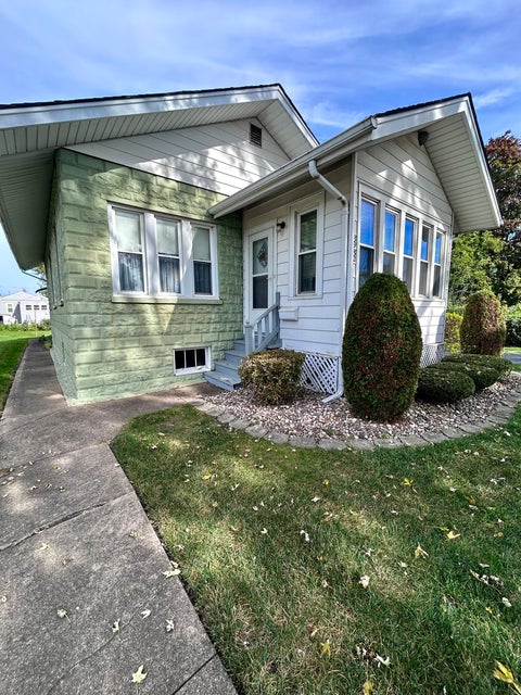 Tiny photo for 3932 148th Street, Midlothian, IL 60445 (MLS # 12793725)