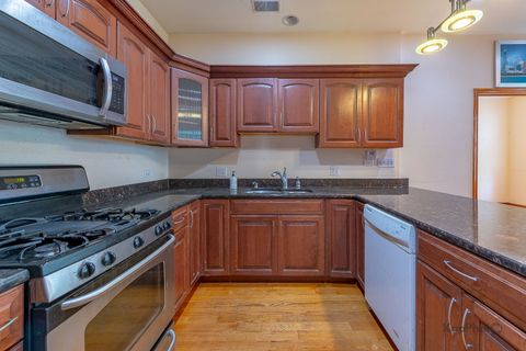 Tiny photo for 4137 S Prairie Avenue #3, Chicago, IL 60653 (MLS # 12474226)