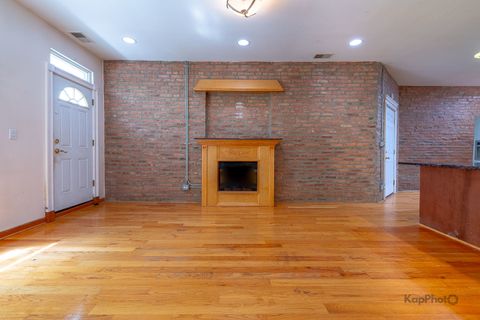 Tiny photo for 4137 S Prairie Avenue #3, Chicago, IL 60653 (MLS # 12474226)