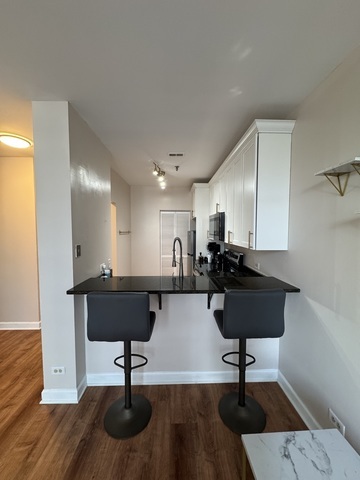 780 S Federal Street 606