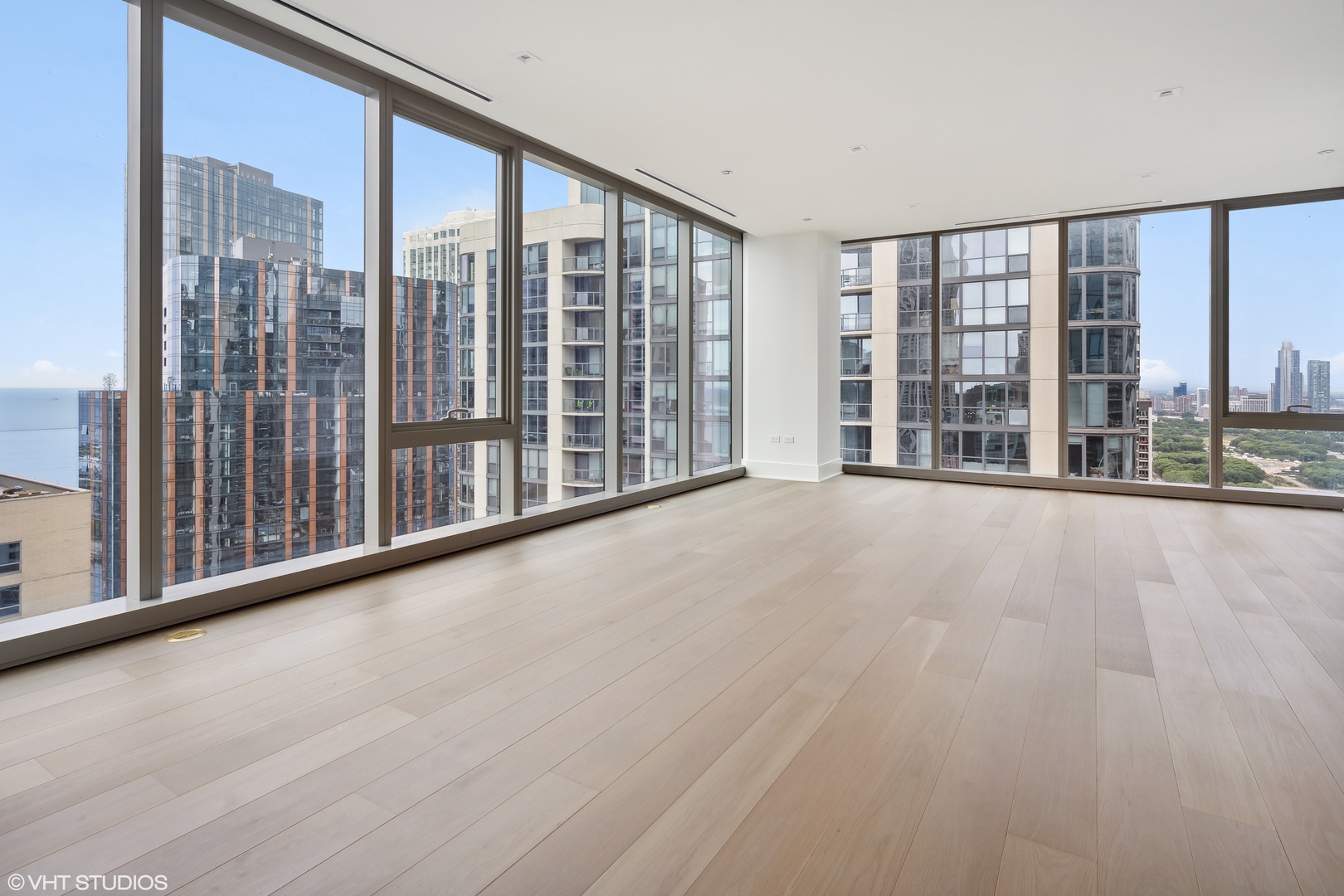 363 E Wacker Drive 2709