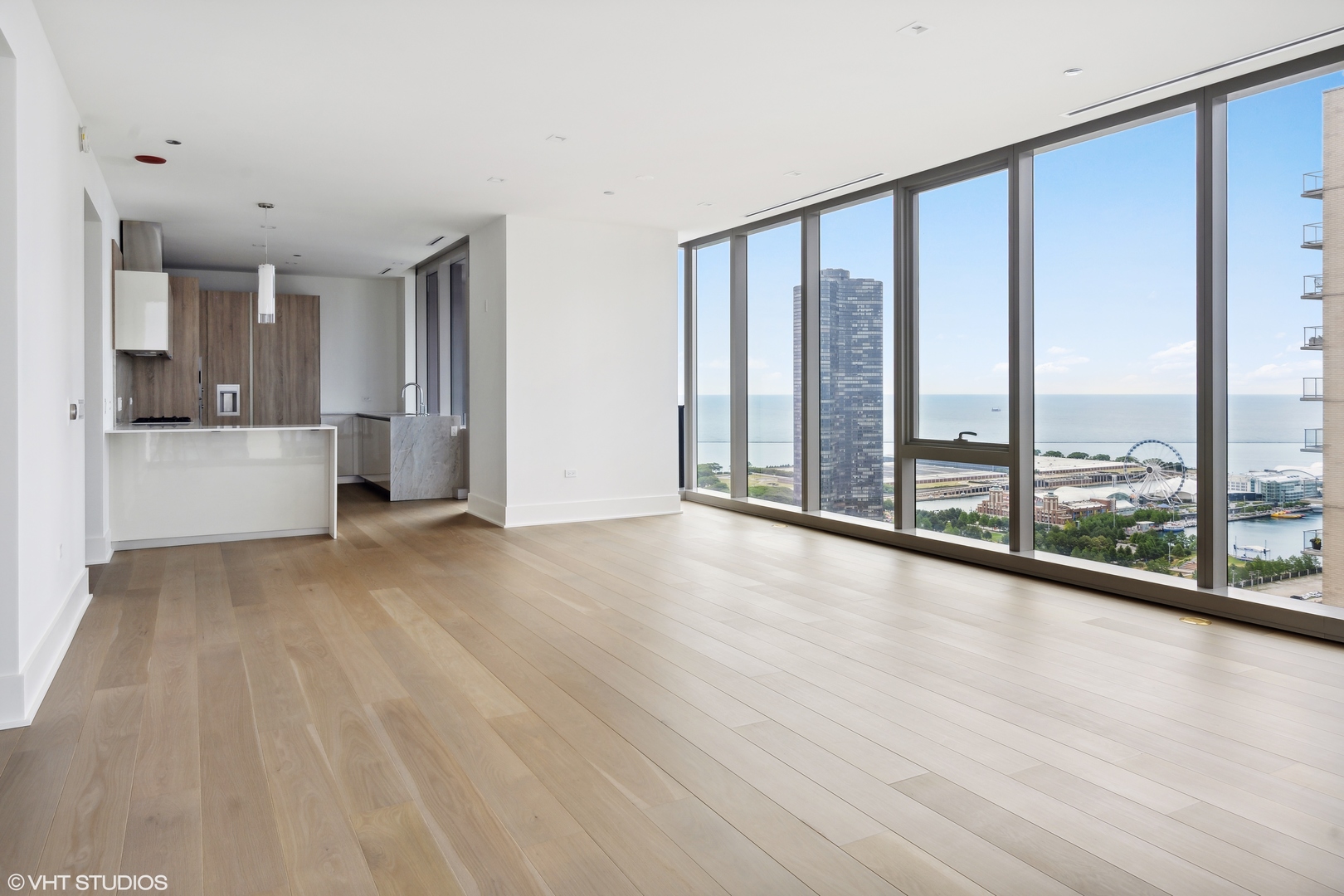 363 E Wacker Drive 2709