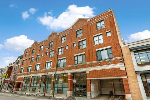 Photo of 2840 N Lincoln Avenue #D, Chicago, IL 60657 (MLS # 12477615)