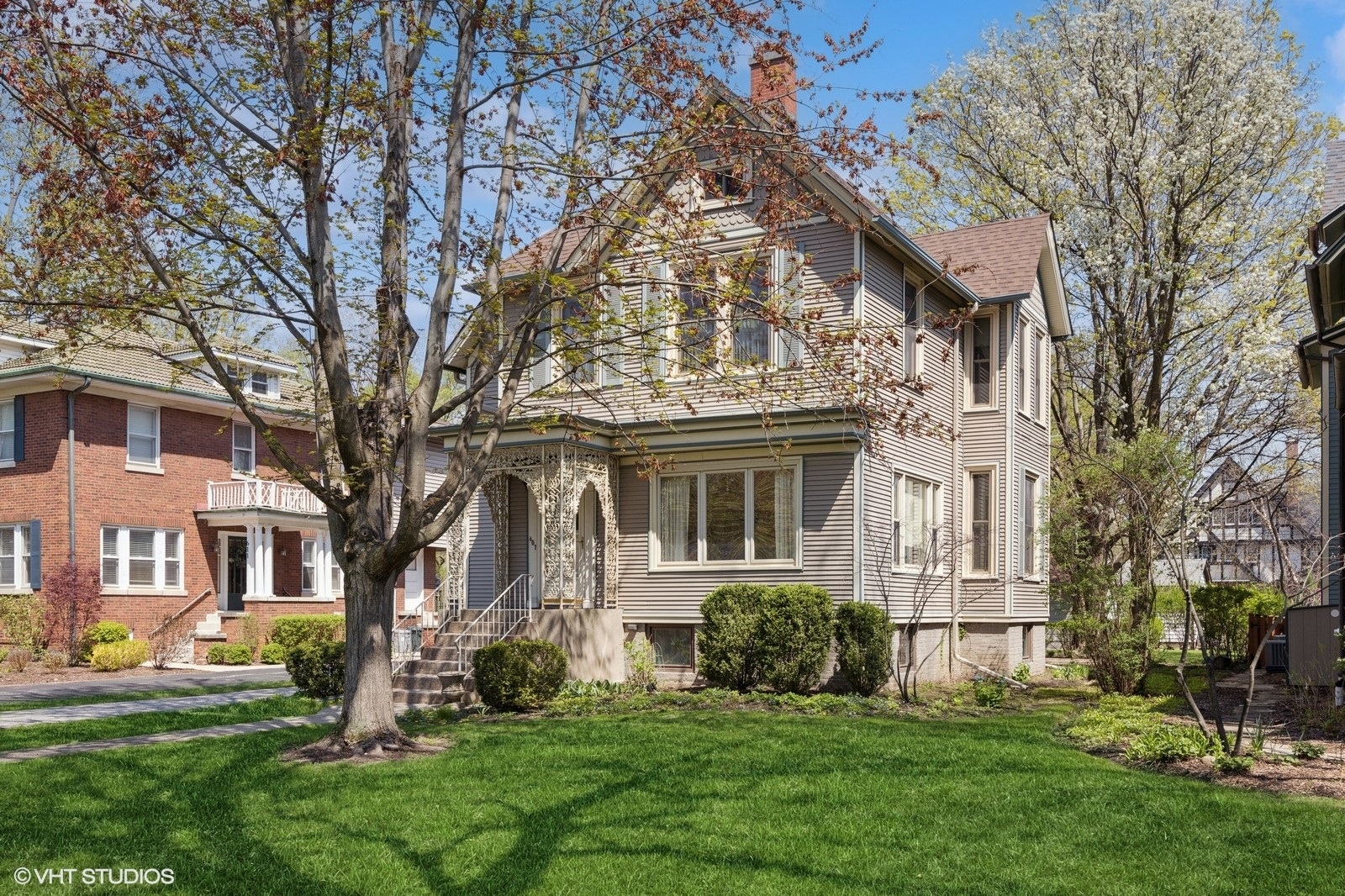 607 Thatcher Avenue