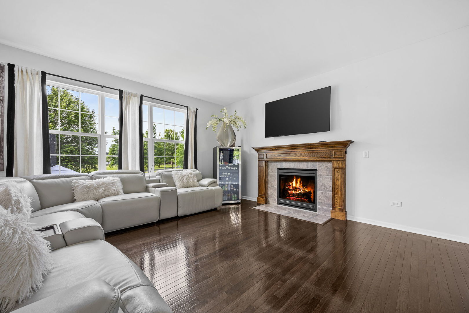 2297 Deerpath Road