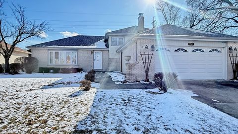 7745 Woodstock Drive Tinley Park IL 60477