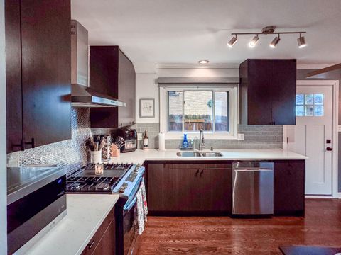 Tiny photo for 450 E Park Avenue, Elmhurst, IL 60126 (MLS # 12537130)