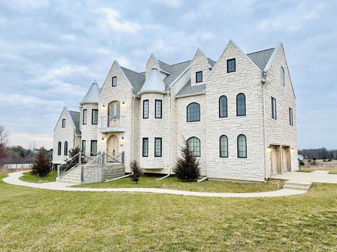 16810 Springfield Road Pekin IL 61554