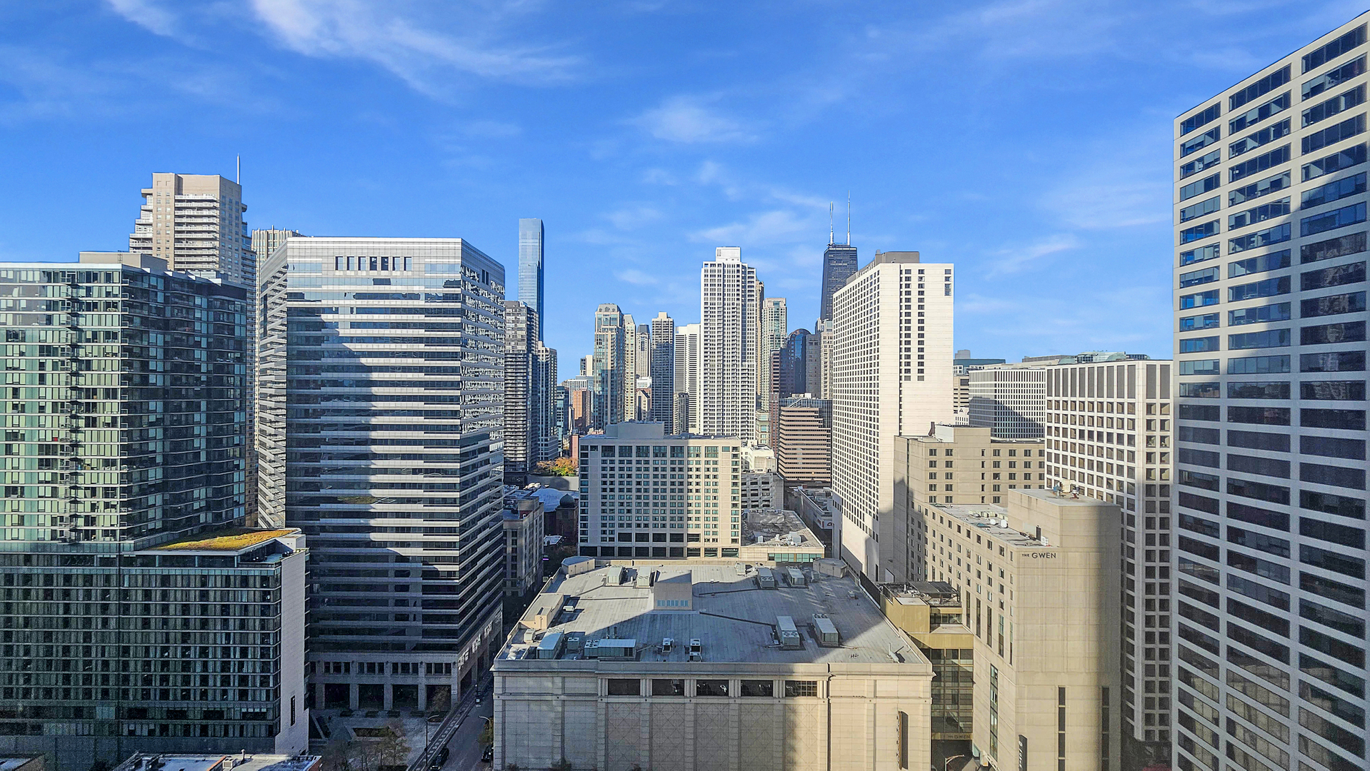 405 N Wabash Avenue 2703