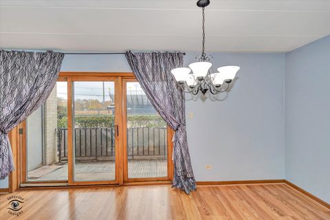 Tiny photo for 10538 Central Avenue #1-S, Chicago Ridge, IL 60415 (MLS # 12619914)
