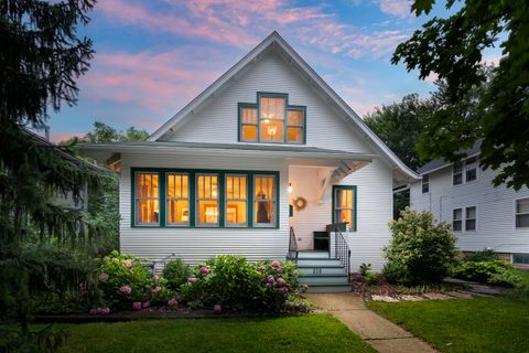 Photo of 215 S Columbia Street, Naperville, IL 60540 (MLS # 12472086)