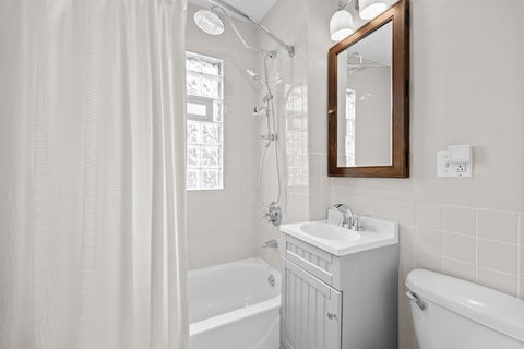 Tiny photo for 545 S Harvey Avenue, Oak Park, IL 60304 (MLS # 12709416)