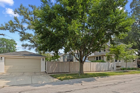 Tiny photo for 545 S Harvey Avenue, Oak Park, IL 60304 (MLS # 12709416)