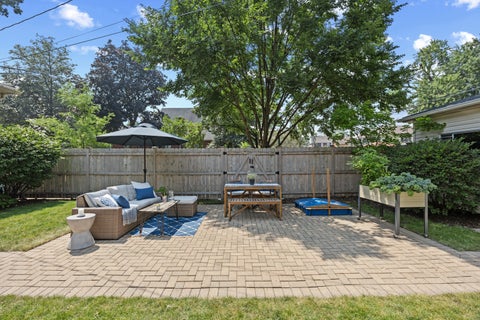 Tiny photo for 545 S Harvey Avenue, Oak Park, IL 60304 (MLS # 12709416)
