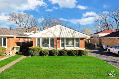 A home in Lincolnwood