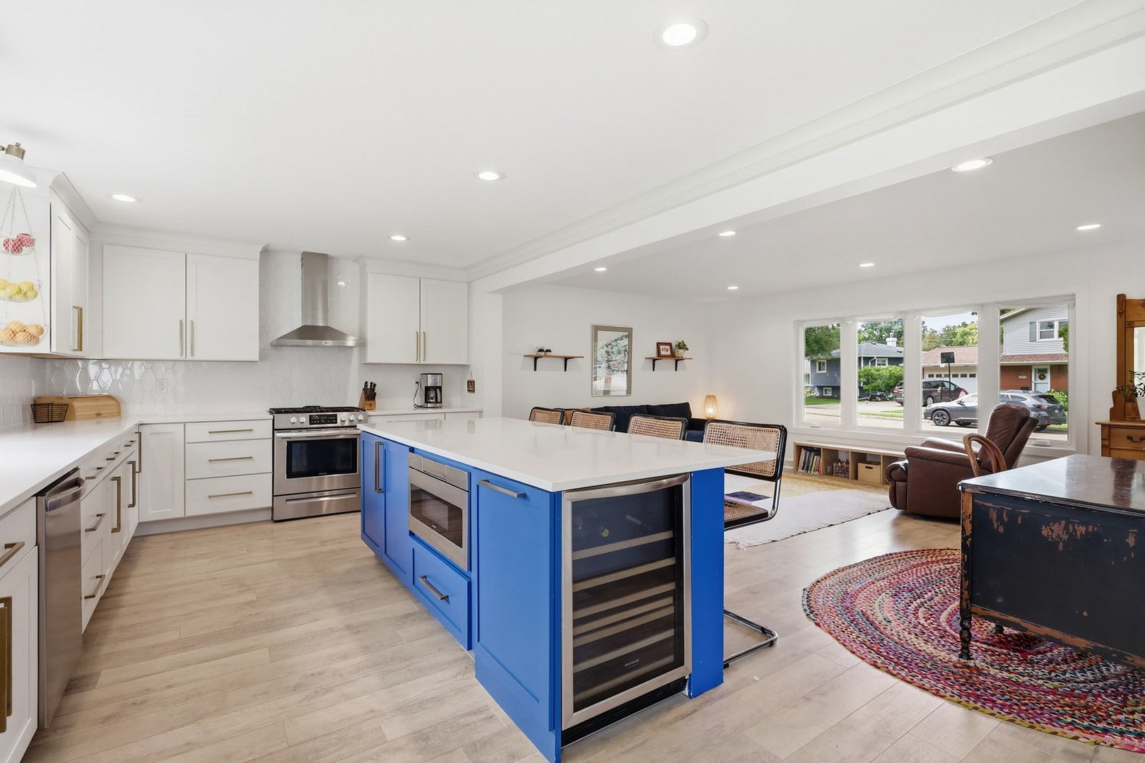 2853 FAIRHAVEN Road