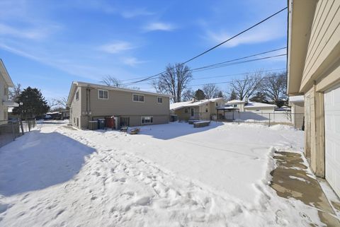 Tiny photo for 801 W Main Street, Bensenville, IL 60106 (MLS # 12557694)