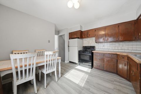 Tiny photo for 801 W Main Street, Bensenville, IL 60106 (MLS # 12557694)