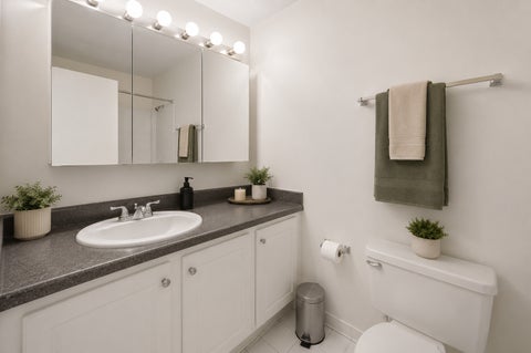Tiny photo for 10 E Ontario Street #3403, Chicago, IL 60611 (MLS # 12786873)