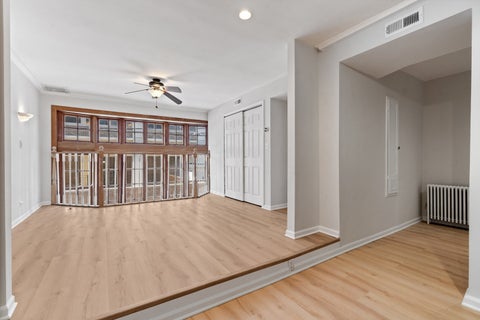 Tiny photo for 50 W Schiller Street #1G, Chicago, IL 60610 (MLS # 12750922)