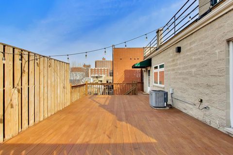 Tiny photo for 1532 W Fry Street #3, Chicago, IL 60642 (MLS # 12603445)