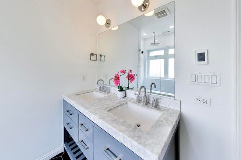 Tiny photo for 1532 W Fry Street #3, Chicago, IL 60642 (MLS # 12603445)