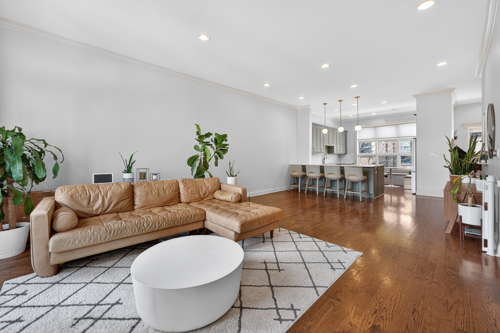 2060 N Stave Street 2