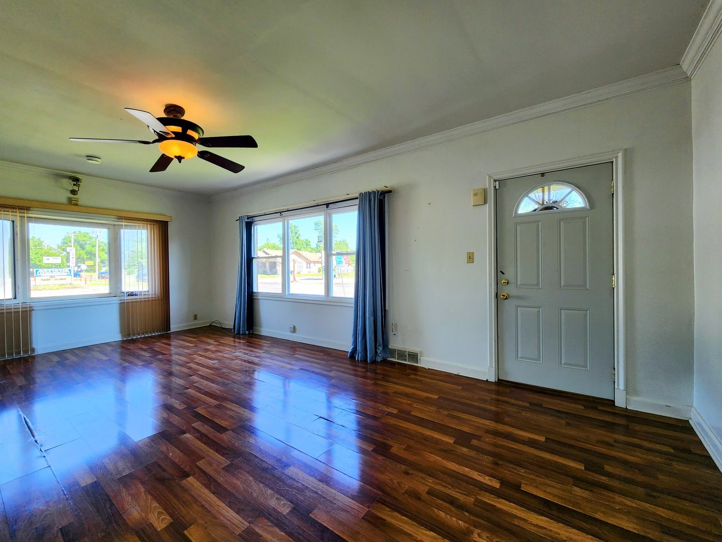 809 E Main Street