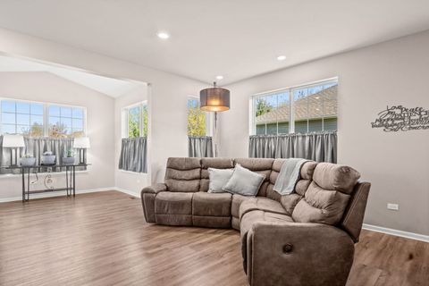 Tiny photo for 9111 Marks Court, Huntley, IL 60142 (MLS # 12496756)