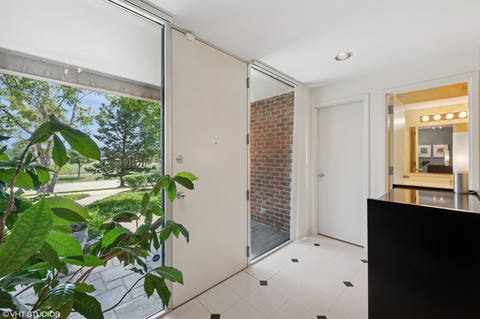 Tiny photo for 1010 Arbor Lane, Northfield, IL 60093 (MLS # 12696824)