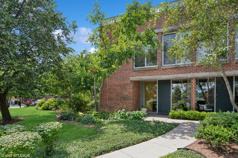 1010 Arbor Lane, Northfield, IL 60093 - #: 12696824