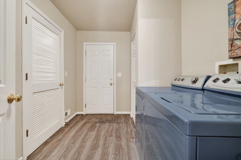 Tiny photo for 2725 Acorn Court #2725, West Dundee, IL 60118 (MLS # 12578175)