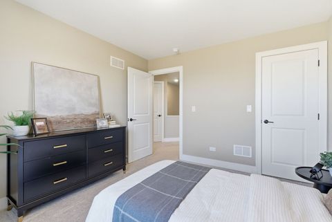 Tiny photo for 16541 Kayla Drive, Lemont, IL 60439 (MLS # 12390671)