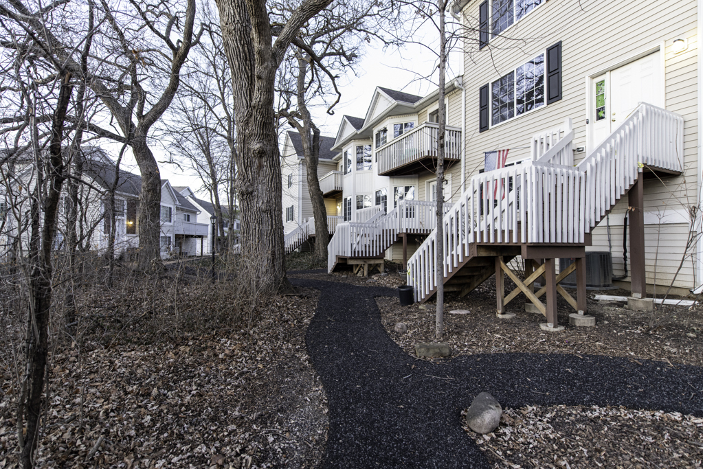 341 W Treehouse Lane 11-4