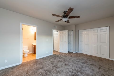 Tiny photo for 341 W Treehouse Lane #11-4, Round Lake, IL 60073 (MLS # 12543805)