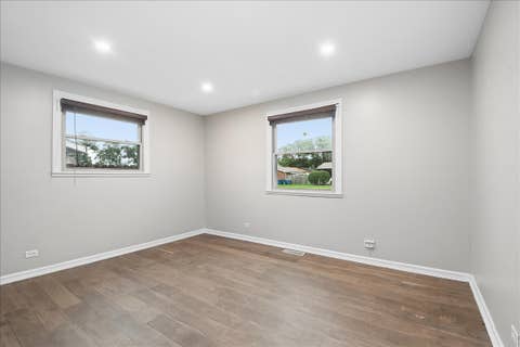 Tiny photo for 5230 Pleasant Lane, Crestwood, IL 60418 (MLS # 12726824)
