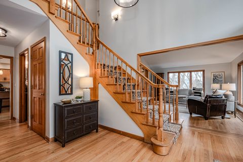 Tiny photo for 3104 Easton Place, St. Charles, IL 60174 (MLS # 12578498)