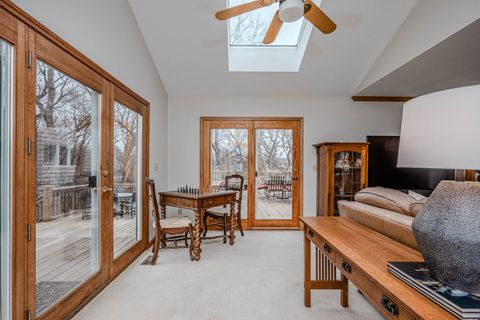 Tiny photo for 3104 Easton Place, St. Charles, IL 60174 (MLS # 12578498)